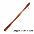 Langer Holzschuhanzieher 75cm rot lackierter Schuhanzieher mit Kordel zum leichten Anziehen - 75cm / Braunrot