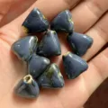 Retro ceramic triangle beads for DIY jewelry making, handmade charm bracelets and necklaces accessories. - Triangle 16*8.5mm / Flower Glaze Deep Purple