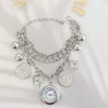 Silbernes Mehrschicht-Charm-Armband mit Mini-Uhr-Anhänger, Münzen und Herzen für Damen. - Silber Retro Münze Herz Stil (09)
