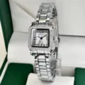 Montre quartz carrée de luxe pour femme avec chiffres romains et bracelet en acier. - Argent