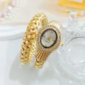 Dettaglio orologio al quarzo dorato, elegante design a bracciale serpente intrecciato con strass. - Stile Intrecciato Serpente Oro Bianco / Oro Bianco