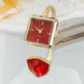 Elegante quadratische Quarz-Armbanduhr mit rotem Zifferblatt und offenem Armreif für Damen. - Gold Rot