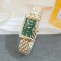 Elegante rechteckige Damenuhr mit grünem Zifferblatt und schickem strukturiertem Metallarmband. - Gold Grün Nummer