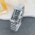 Elegante rechteckige Damen Quarzarmbanduhr mit einzigartigem gestepptem Metallarmband. - Schwarzes Zifferblatt Silber Armreif (Arabische Ziffern)
