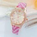 Elegante Damen Quarzuhr mit Strass und rosa Lederarmband, modischer Luxus-Zeitmesser. - Fuchsia
