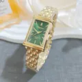 Elegante rechteckige Damenuhr mit grünem Zifferblatt und stilvollem goldenen Armband. - Gold Grün Skala