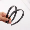 Black rhinestone hair hoop detailed view, anti-slip teeth headband for daily use. - 16cm Glossy Black White Rhinestone Headband K695-L005/58