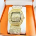 Luxe strass vrouwen horloge, volle diamant ton quartz horloge met brede stalen band. - Goud