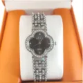 Orologio al quarzo da donna a trifoglio con strass brillanti, cinturino elegante e quadrante. - Cassa Argento Nero