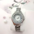 Elegante dames quartz horloge met sprankelende strass-steentjes, zilveren stalen band en Romeinse c. - Zilver