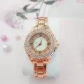Elegante roségouden strass dameshorloge met romeinse cijfers en roestvrijstalen bandje. - Roségoud