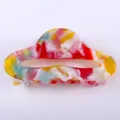 Morsetto per capelli in acetato colorato, elegante accessorio marmorizzato per le donne. - Marmo Fluido Multicolore (Colore 42)
