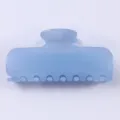 Molla per capelli rettangolare in acetato traslucido azzurro, accessorio elegante. - Azzurro