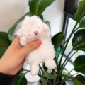 Süßes flauschiges Schaf Plüschtier Anhänger Mini Puppe Taschenanhänger Schlüsselanhänger. - Lamm / 12 cm gewöhnliche Perlenkette