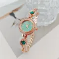 Elegante orologio da donna in oro rosa con cristallo verde a cuore e lunetta di strass. - Oro Rosa Verde