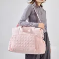 Elegante bolsa de viaje acolchada rosa de gran capacidad para gimnasio y yoga. - Rosa Sakura