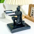Hars Stalen Samurai Horloge Oplaadstandaard Desktop Hars Ornament Houder Basis Compatibel - Horloge Lade / Voor Kinderhorloge / Zwart