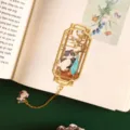 Metal Chinese style hollow cartoon cat metal bookmark with exquisite chain pendant detail - Fragrant Raccoon Cat (W999) / 1 Piece