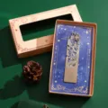 Metal hollow floral bookmark with exquisite gift box packaging, ideal for book lovers. - Iris Starlight [Gift Box Set]