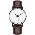 Minimalistische Herren Quarzuhr mit weißem Zifferblatt und braunem Lederarmband Variante - Schwarz-weißes Zifferblatt braunes Armband