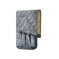 Organizer per bracciolo divano trapuntato grigio scuro con tasche per telecomando e telefono. - Taglia Unica / PU potenziato nero (antiscivolo)