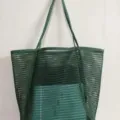 Bolso tote de malla verde, bolsa de hombro de playa transpirable para ocio y compras diarias. - Verde