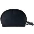 Schwarze, halbrunde, wasserdichte Kosmetiktasche für Reisen, ideal für Lippenstift und Utensilien. - Schwarz + Schwarz