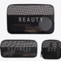 Netz Kosmetiktasche Set Schwarz Make-up Organizer Kulturbeutel mit Buchstaben Druck - 3-teiliges Set (1 pro Größe) / Schwarz mit Aufdruck