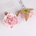 Künstliche rosa Rosenblütenköpfe für Hochzeitskulisse, Bogen-Deko und DIY-Blumenkunst. - Rosa