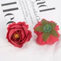 Künstlicher Stoff Rosenblütenkopf Detail, rote DIY Blumen Accessoires für Handwerk Hochzeit. - Rot