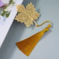 Metall hohles Ahornblatt Lesezeichen mit goldenem Quasten Detailansicht, elegante Antiquität. - Platanenblatt Quasten Stil