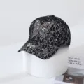 Schwarze Spitzen-Baseballkappe mit funkelndem Strass-Schmetterling, elegante Freizeitmütze für Damen. - Verstellbar / Schwarz