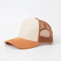 Wildleder Mesh Trucker Cap in Beige und Braun, atmungsaktive Baseballkappe für Freizeit. - Weißes Khaki