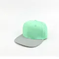 Schnelltrocknende Flat Brim Hip-Hop Kappe, hellgrün-graue atmungsaktive Snapback für Outdoor - Grüngrau
