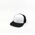 Schicke zweifarbige Flat-Brim-Hip-Hop-Mütze, atmungsaktiver und stilvoller Outdoor-Hut. - Weißschwarz