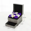 Gift box with soap roses and drawer, perfect romantic present for girlfriend on Valentine's Day. - Regular Fit / Purple Series