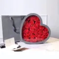 Heart-shaped rose soap flower gift box with elegant gift bag and greeting card, perfect for Valentine's Day. - 35x35x13.5cm / Red