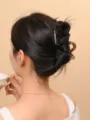 Detail view of a minimalist PC hair claw in dark translucent finish, perfect for elegant updos. - Ribbon Hair Claw / 13cm / Brown