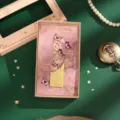 Squisito segnalibro a farfalla traforato in metallo con confezione regalo, regalo di cancelleria. - Linguaggio Romantico delle Farfalle / Scatola regalo / Oro