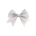 Detailopname van een lichtgrijze grosgrain lint haarlokstrik, getextureerd stof haaraccessoire. - 4# (Lichtgrijs)