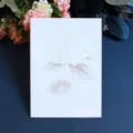 Carte de voeux florale gaufree blanche avec hortensia pour mariage, remerciement et cadeau. - Carte de vœux hortensia simple