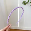 Light purple wavy hair hoop detail, glossy resin headband with anti-slip teeth, sweet style. - Purple