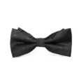 Primo piano che mostra la raffinata texture in seta nera e il classico motivo a righe. - Nero