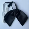 Flor de cuello de esquina afilada de color sólido JK pajarita de mujer moda lazo lindo - Negro