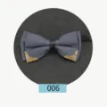 Eleganter farfalla da uomo grigio scuro con angoli metallici dorati e fascia nera chic. - Grigio