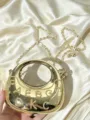 Goldene metallische Crescent Schultertasche mit rundem Griff und glitzernden Buchstaben. - A118 Stil / Gold