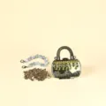 Mini Strass-Handtasche mit Kristall- und Goldkette, exquisites Deko-Accessoire. - Stil A031 / Gold