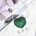 Grüne Kristall-Herz-Minitasche mit Perlenkette für Damen, schickes Modeaccessoire. - A024 Grün