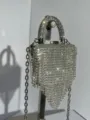 Glitzernde Strass Abendtasche mit Kettriemen und eleganten Fransen für Damen Anlässe. - Quadratischer Stil (A079 Silber Stil Vier)