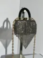 Kleine Strass-Abendtasche mit Kettenriemen und Perlenhenkel für Damen. Glitzernde Partytasche. - Rechteckiger Stil (A079 Schwarz Stil Drei)